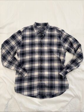 American Rag Men's Blue and White Plaid Button-Up Shirt-Large